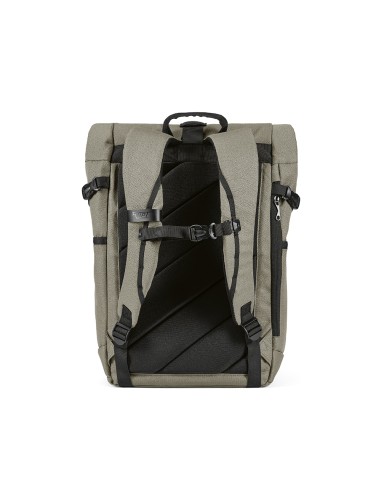 Zaino Coloma 28L in rPET. Chiusura roll-top. Per laptop 17"