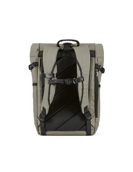 Zaino Coloma 28L in rPET. Chiusura roll-top. Per laptop 17"