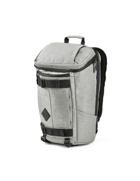 Zaino Paso 20L in rPET. Loops inferiori. Per laptop 17"