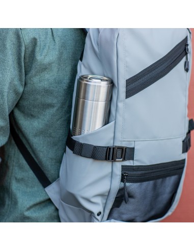 Zaino Rivin 18L in rPET. Tasca riflettente. Per laptop 17"