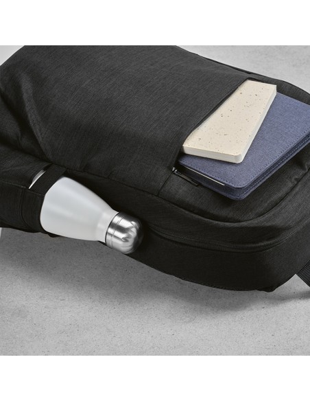 Zaino Vilnius 18L in rPET. Tasca frontale, per laptop 17"