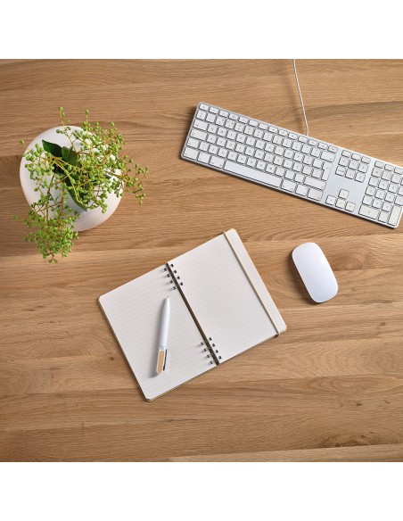 Dante A5 Notebook bambù. 196 pagine riciclata 70gsm