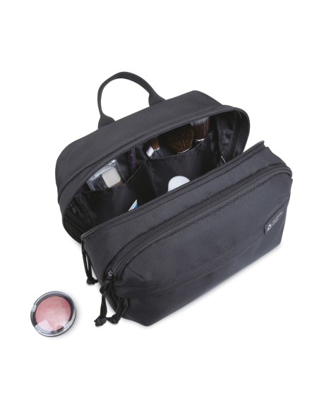 Beauty case Renew in rPET AWARE™