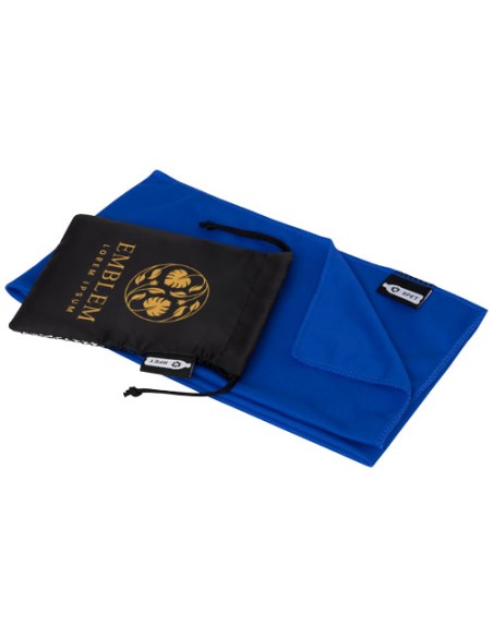 Asciugamano sportivo Raquel di raffreddamento in PET riciclato con pouch 80 x 30 cm