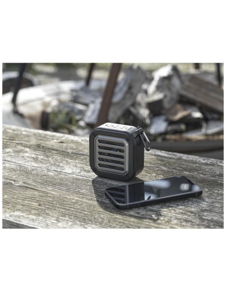 Speaker Bluetooth® IPX5 a ricarica solare in plastica riciclata RCS da 3 W con moschettone Solo  Speaker Bluetooth® IPX5 a ricarica solare in plastica riciclata RCS da 3 W con moschettone Solo