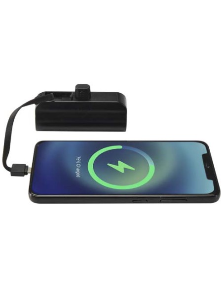 Power bank Tipo-C da 5.000 mAh e 10 W in plastica riciclata con supporto ribaltabile integrato e cavo 2 in 1 Alnair