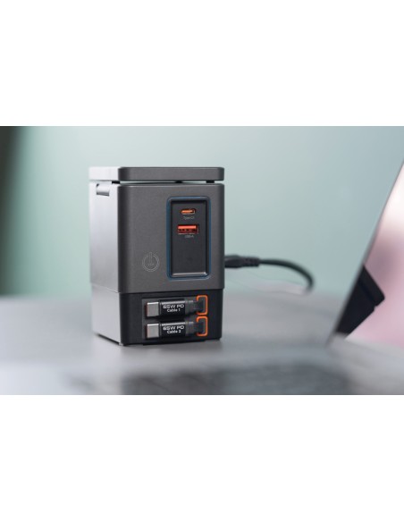 Caricatore GaN 105W cavo retrattile Urban Vitamin Sacramento