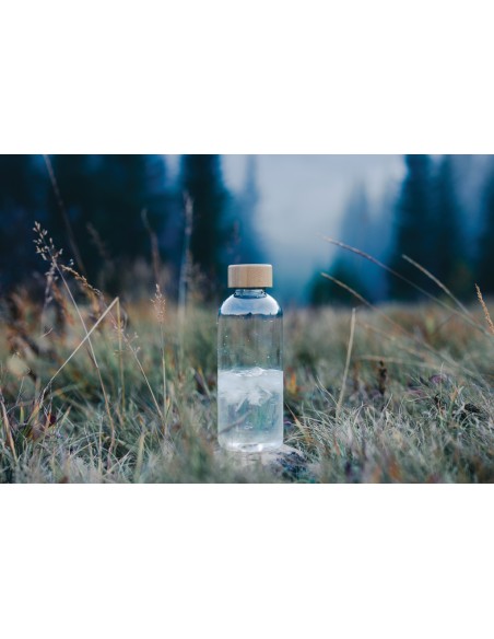 Bottiglia in rPET RCS con tappo in bambù 660ml