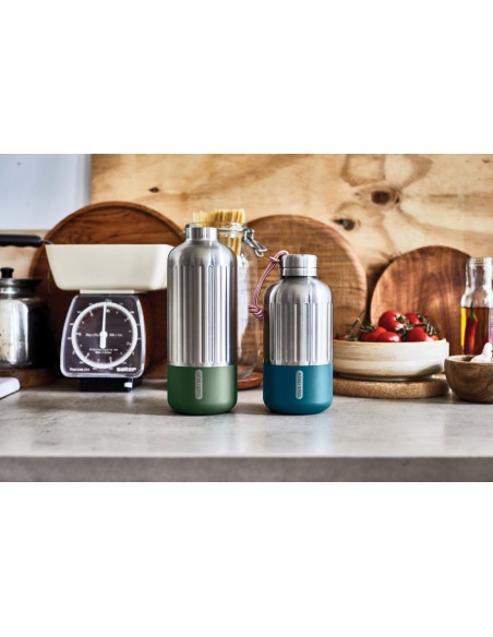 Bottiglia termica grande Black+Blum Explorer 850ml