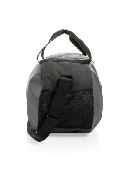 Moderna borsa sportiva in rPET Impact AWARE™