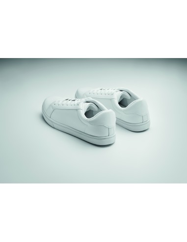 Sneaker in PU taglia 47