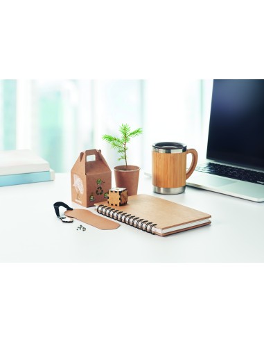 Notebook in legno di pino