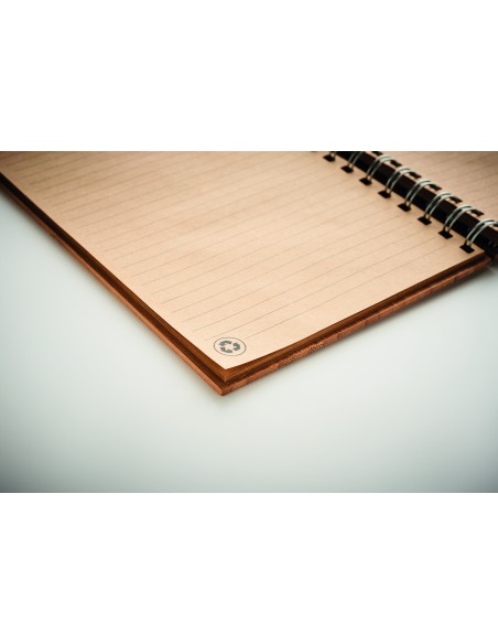 Notebook A5 in bamboo rilegato