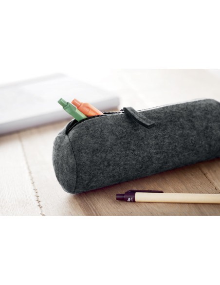 Portamatite in feltro