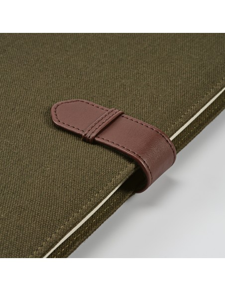 Cartella A4 Eliot in rCotton. 64 fogli FSC e chiusura rPU