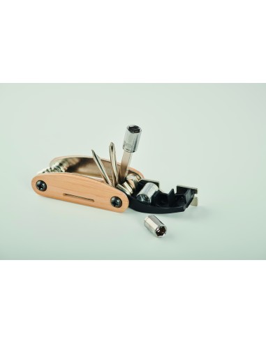 Multiutensile in bamboo