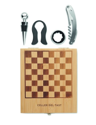 Set da vino con scacchiera