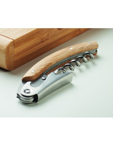 Apribottiglie da cameriere in a