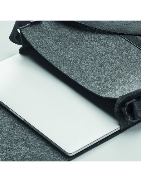 Portadocumenti in feltro