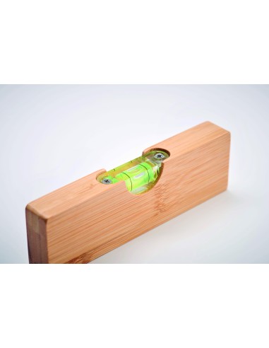 Livella e apribottiglie