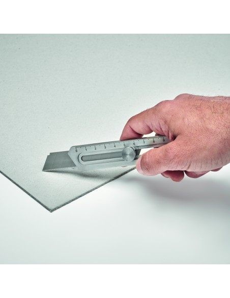 Coltello multifunzione