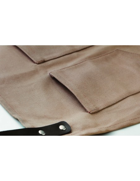 Grembiule rifinito in pelle