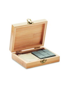 Set whisky in bamboo