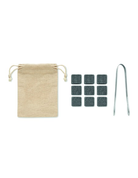 Set whisky in bamboo