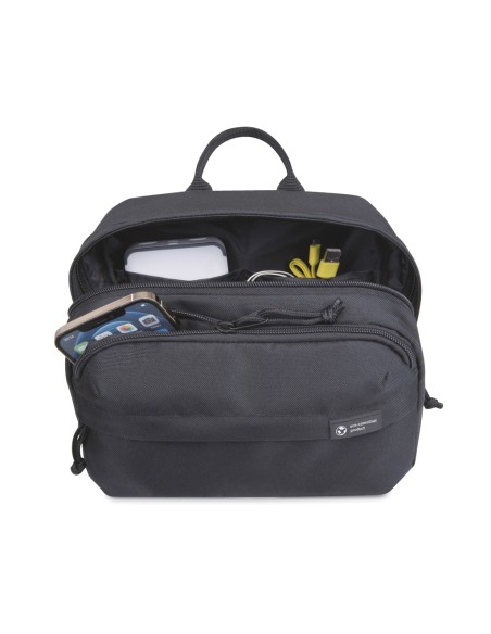 Beauty case Renew in rPET AWARE™