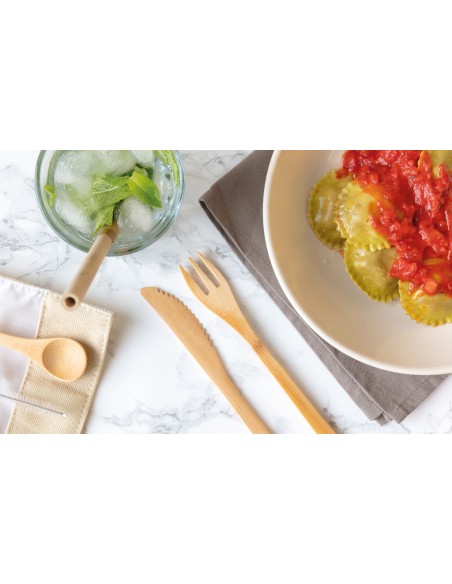 Set posate in bambù