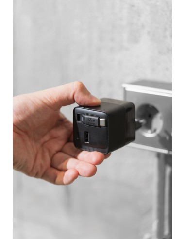 Caricatore GaN 65W cavo retrattile Urban Vitamin Mendocino