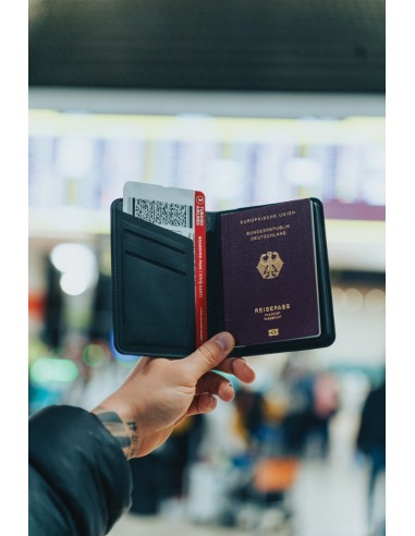 Porta Travelfinder rintracciabile in rPET RCS