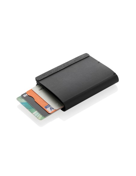 Porta carte di credito Seekcard rintracciabile in rPET RCS