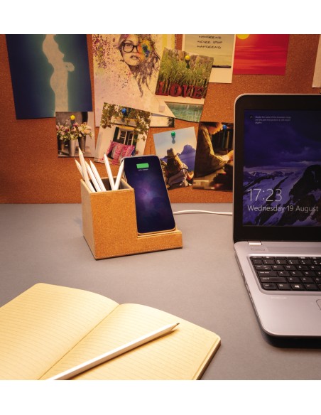 Porta penne in sughero e caricatore wireless 5W