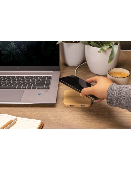 Caricatore wireless 10W con porte USB in bambù