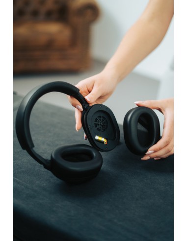 Cuffie wireless riciclate e riparabili Irvine RCS