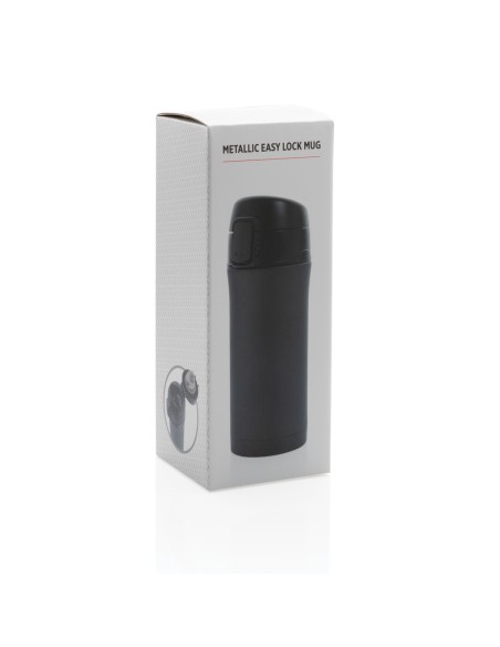 Tazza metallica isolata a vuoto