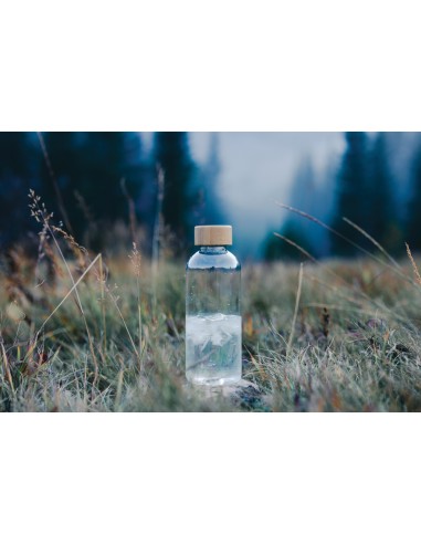 Bottiglia in rPET RCS con tappo in bambù 660ml