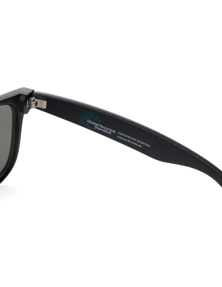 Occhiali da sole in plastica riciclata GRS