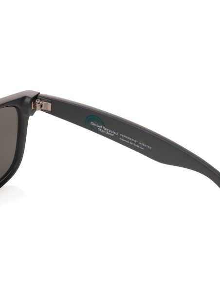 Occhiali da sole in plastica riciclata GRS