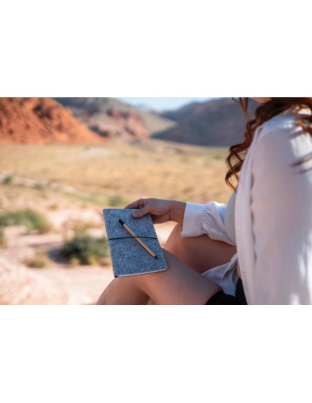 Penna infinity in bambù con gomma