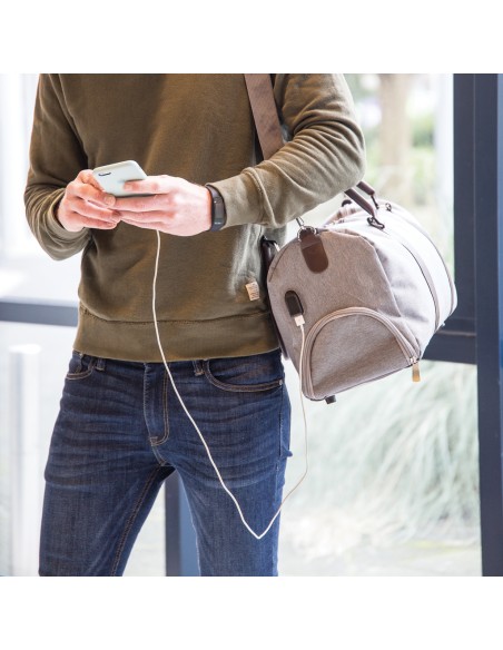Borsa weekend con uscita USB A