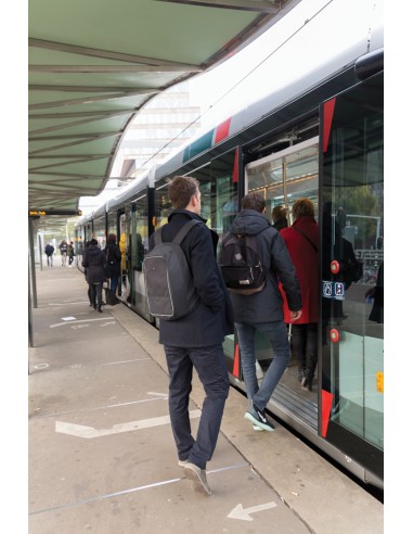 Zaino porta PC 15,6" antitaccheggio Swiss Peak AWARE™