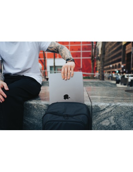 Zaino deluxe porta PC da 15,6" Armond in rPET AWARE™