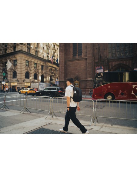 Zaino deluxe porta PC da 15,6" Armond in rPET AWARE™