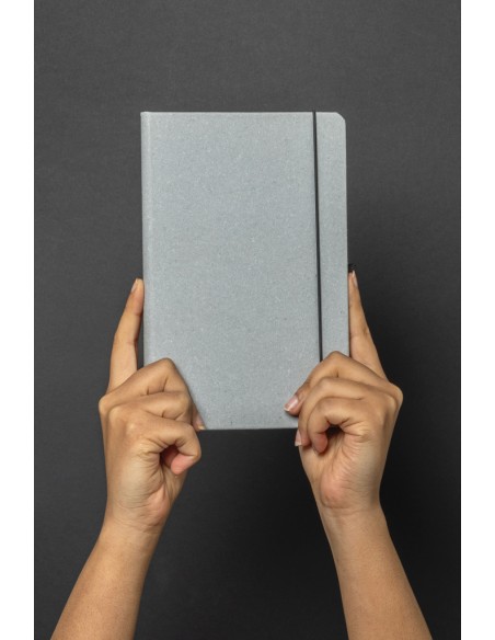 Taccuino  A5 con copertina rigida in pelle riciclata GRS