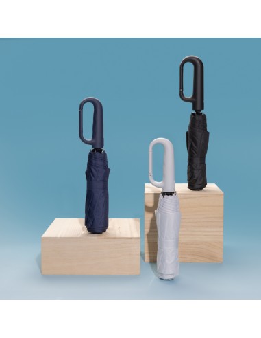 Ombrello 21" con moschettone Yara in rPET AWARE™