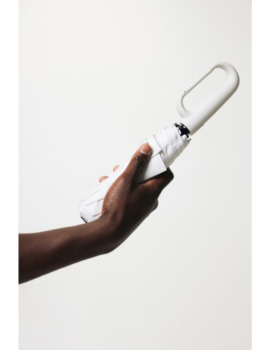 Ombrello 21" con moschettone Yara in rPET AWARE™