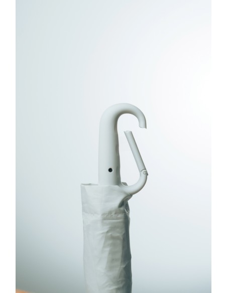 Ombrello 21" con moschettone Yara in rPET AWARE™