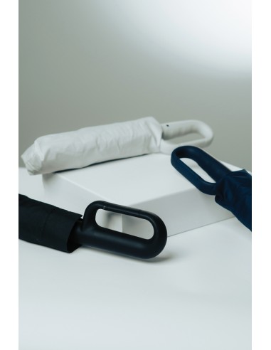 Ombrello 21" con moschettone Yara in rPET AWARE™